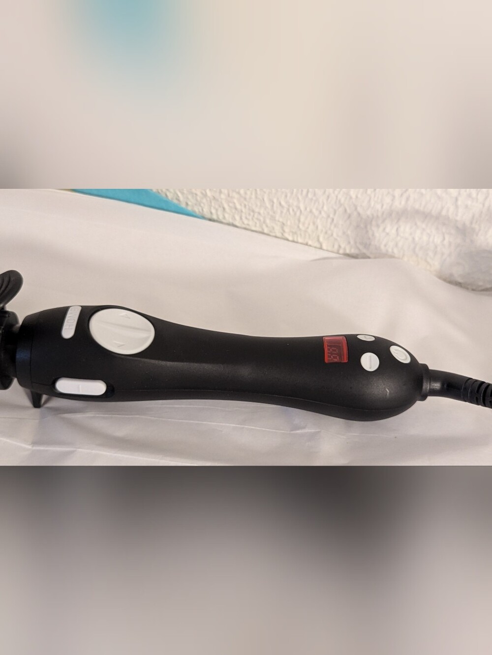 Beachwaver S 1.25 Ceramic Rotating Curling Iron Silver & Black - Picture 5 of 8